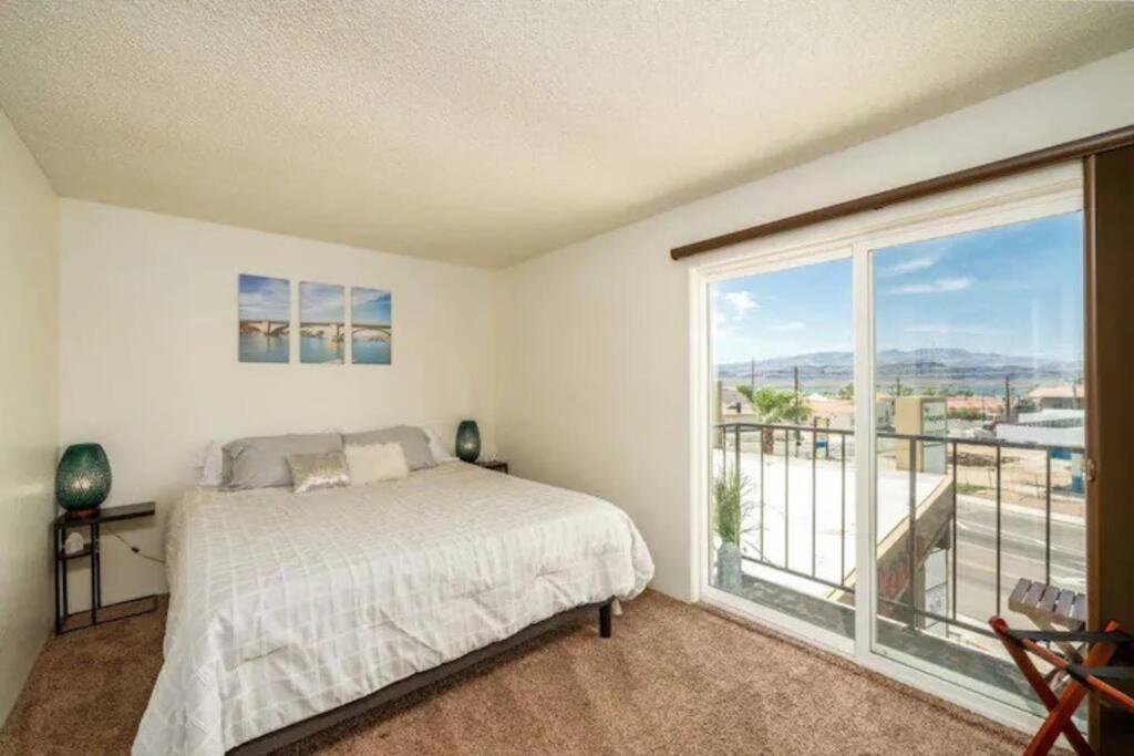 Pool King Lake Suite-Walk To Dt & Lake! Lake Havasu City Eksteriør billede